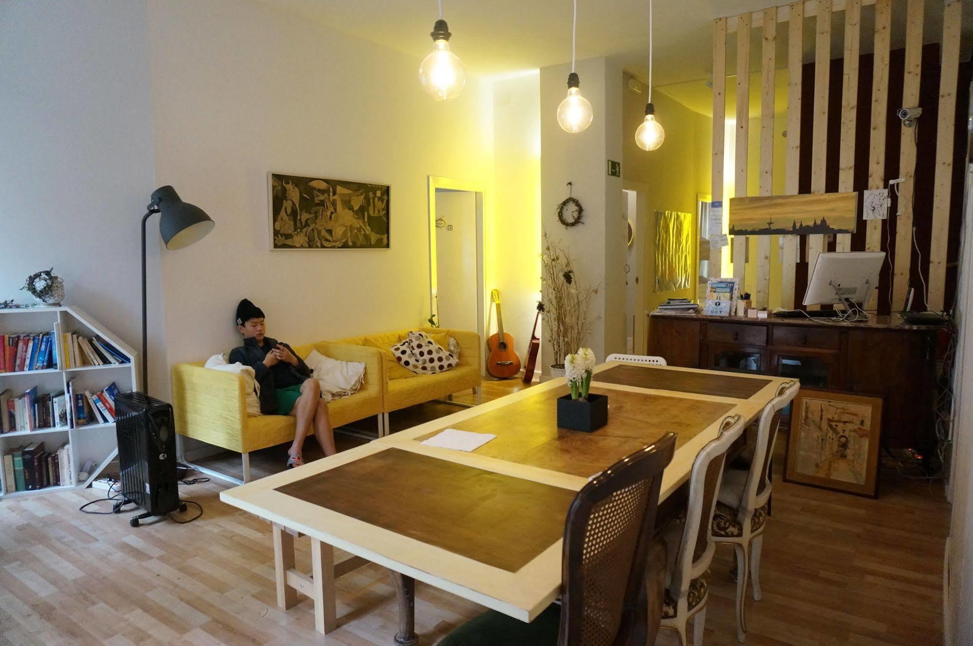 Camino B&B Barcelona Luaran gambar
